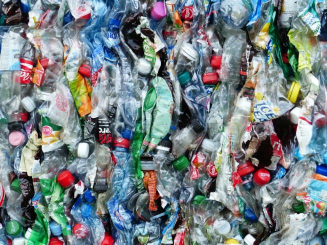 Bottiglie di plastica Blocco di bottiglie di plastica