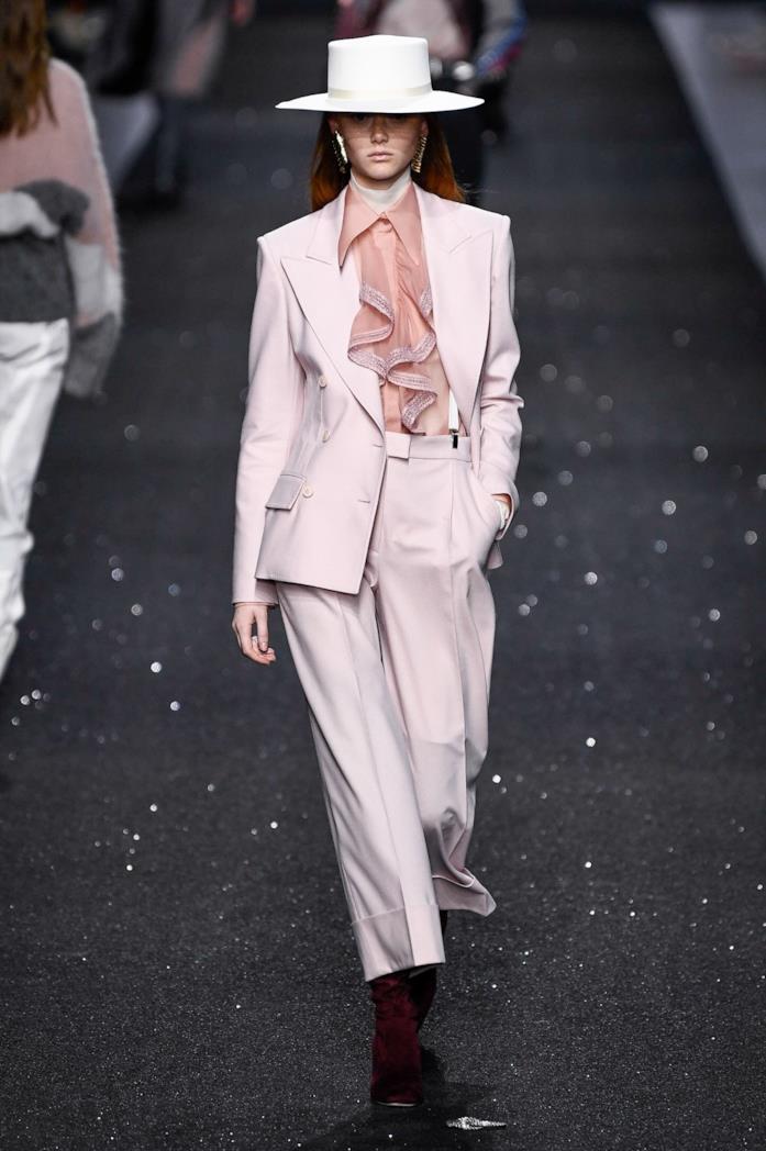 Sfilata Alberta Ferretti Un look della Sfilata Alberta Ferretti