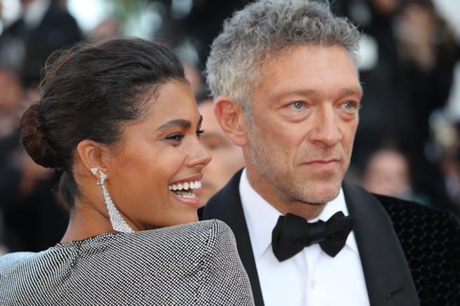 Tina Kunakey e Vincent Cassel rispondono alle critiche sul loro amore Tina Kunakey e Vincent Cassel