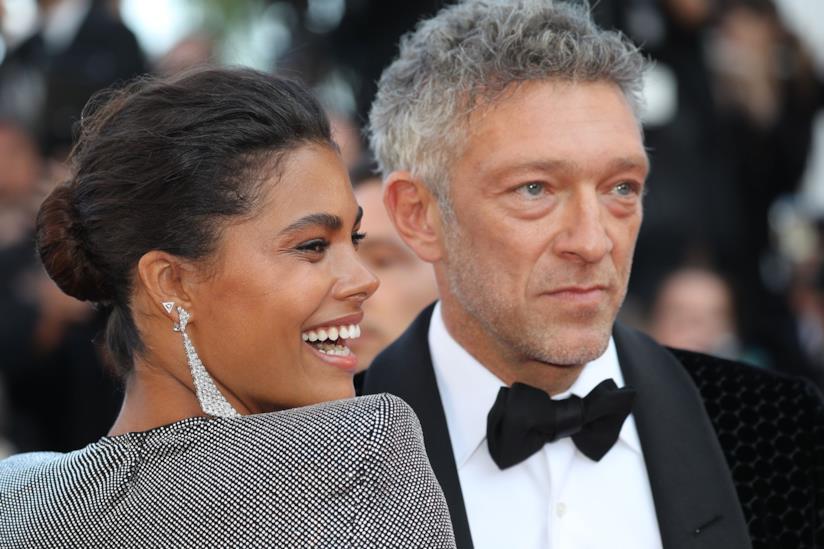 Tina Kunakey e Vincent Cassel rispondono alle critiche sul loro amore Tina Kunakey e Vincent Cassel