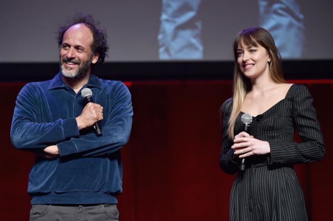 Luca Guadanino e Dakota Johnson al cinemacon per suspiria Dakota Johnson e Luca Gaudagnino al CinemaCon per il remake di Suspiria