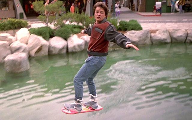 Nike Mag indossate da Marty McFly Nike Mag indossate da Marty McFly