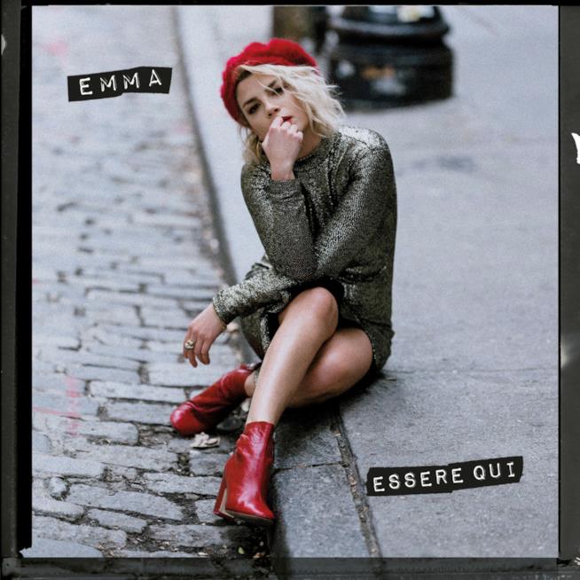La copertina di Essere qui La copertina dell'album Essere qui di Emma