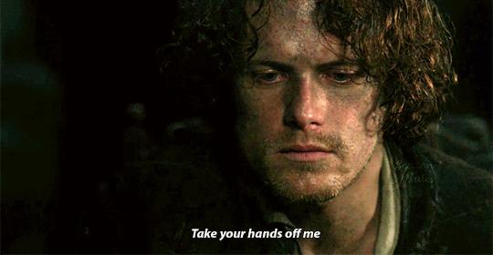 Jamie Jamie esorta il Maggiore a togliergli le mani di dosso