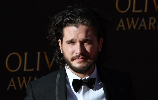 Kit Harington è stato in terapia per colpa di Jon Snow L'attore Kit Harington