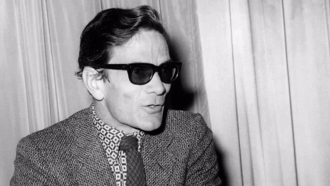 A Pierpaolo Pasolini è dedicata la mostra “P. P. Pasolini: Io So…” di Enzo De Camillis Uno scatto del regista, scrittore e intellettuale Pierpaolo Pasolini