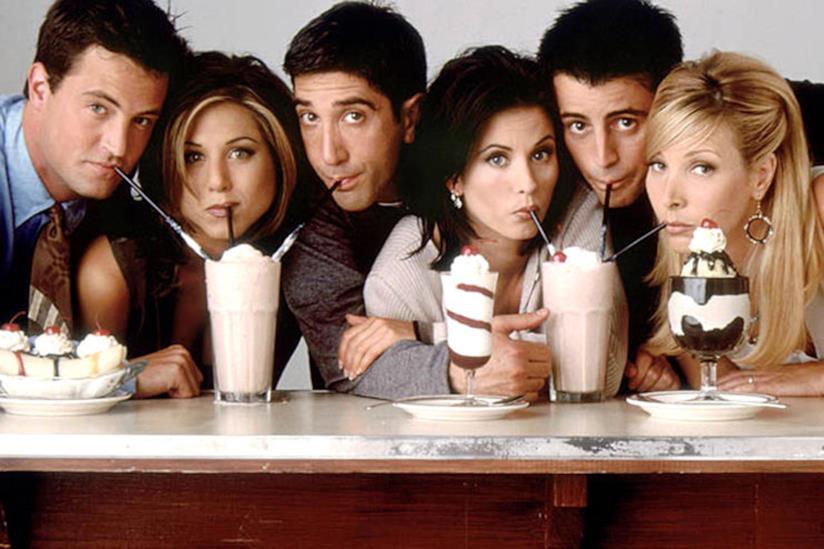 Gli attori di Friends continuano a guadagnare soldi anche per le repliche della serie Il cast di Friends