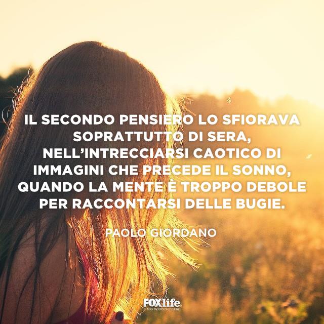 Citazione Giordano Ragazza di profilo in campagna al tramonto