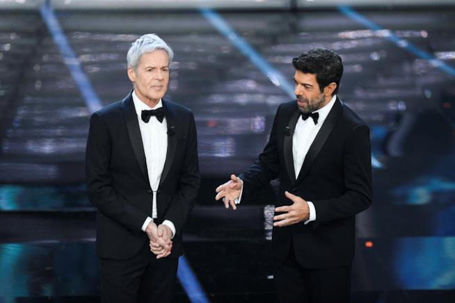 Al via il Festival di Sanremo 2019: scaletta e ospiti della prima serata Claudio Baglioni sul palco del Festival di Sanremo 2019: la prima serata