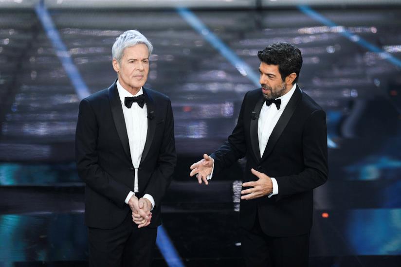 Al via il Festival di Sanremo 2019: scaletta e ospiti della prima serata Claudio Baglioni sul palco del Festival di Sanremo 2019: la prima serata