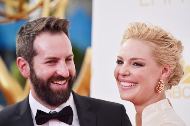 Katherine Heigl e Josh Kelley ricreano una foto di nudo per l'anniversario di matrimonio Katherine Heigl e Josh Kelley sorridenti in primo piano