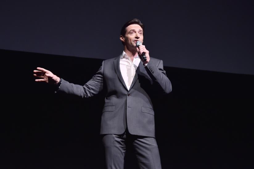 Hugh Jackman canta Volare durante le sue vacanze italiane Hugh Jackman sul palco