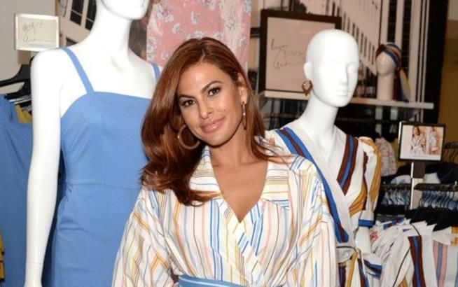 Eva Mendes, capelli fragola il colore di capelli di Eva Mendes