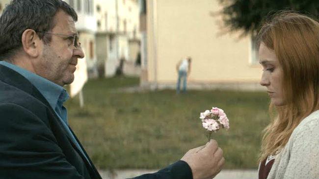Un padre e una figlia Una scena del film Un padre e una figlia di Cristian Mungiu