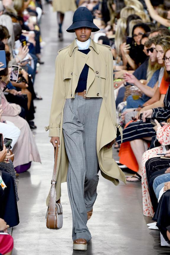 Guarda la sfilata Sfilata MICHAEL KORS Collezione Donna Primavera Estate 2020 New York - _PLA0017