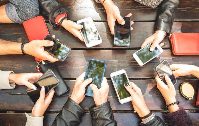 Facebook, la timeline per i defunti amici su Facebook