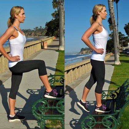 Nora Tobin illustra lo stepup Nora Tobin durate un esercizio di fitness