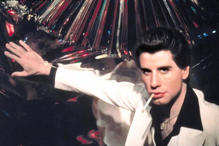 Nel Mito di Dance Dance Dance: i passi della Dance Fever di John Travolta John Travolta in La febbre del sabato sera