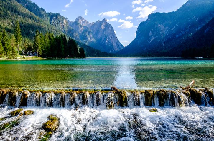 Lago di Dobbiaco I fondali bassi del Lago di Dobbiaco