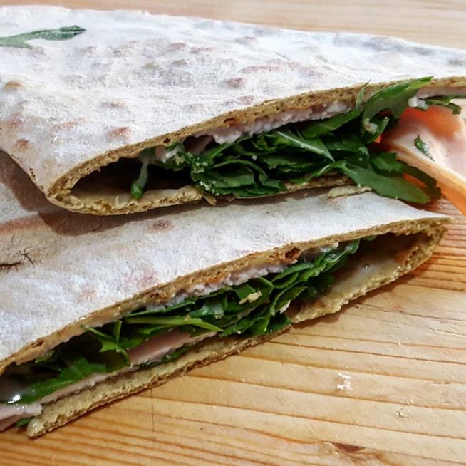 Piadina Piadina farcita con verdure