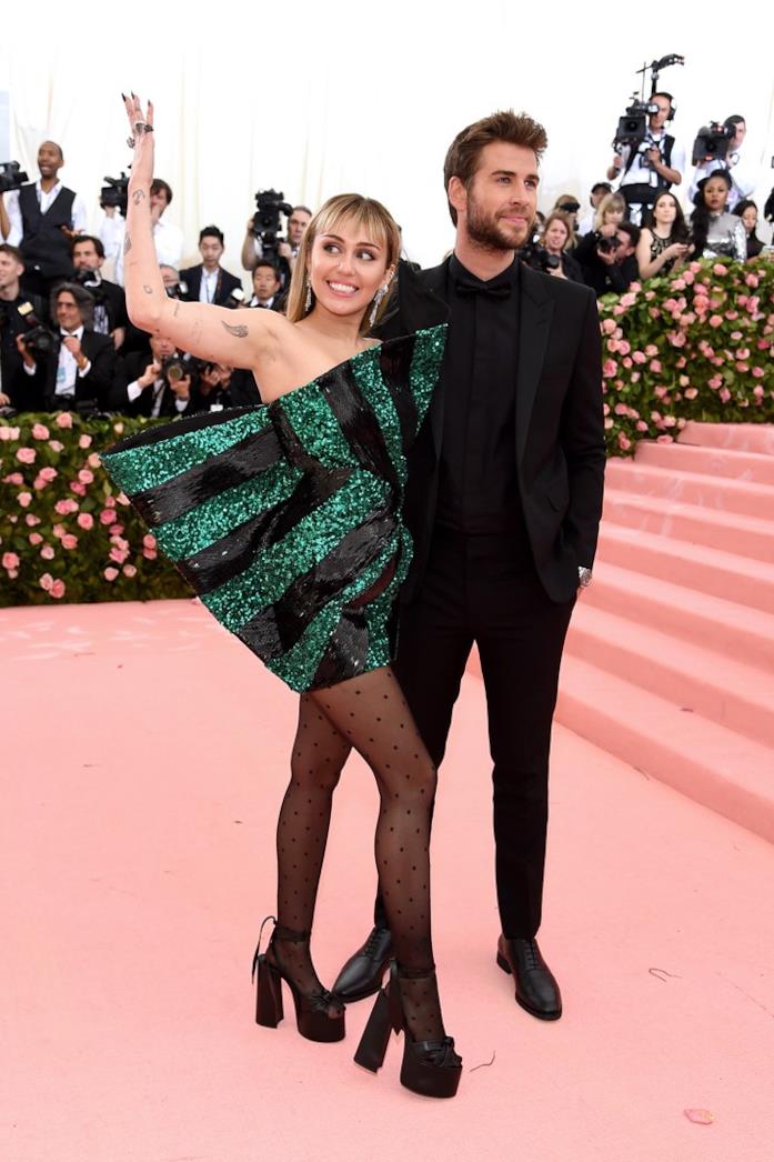 Miley Cyrus e Liam Hemsworth Miley Cyrus e Liam Hemsworth al MET gala 2019