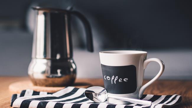 Quanto caffè serve per rimanere svegli: un algoritmo ti aiuta a calcolarlo Caffè per rimanere svegli