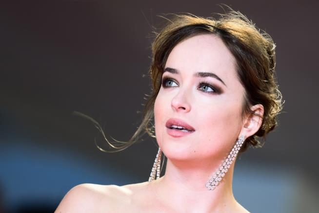 Dakota Johnson aspetta un bambino? Dakota Johnson in primo piano
