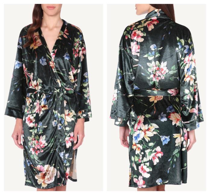 Kimono stampa fiori all over in velluto In velluto e a fiori il kimono di tendenza autunno 2018