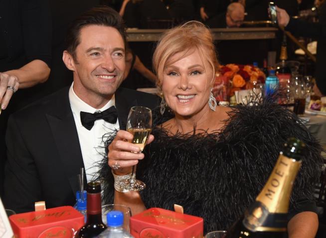 Hugh Jackman e la moglie Deborra Lee Furness Hugh Jackman e la moglie Deborra Lee ai Golden Globes 2018