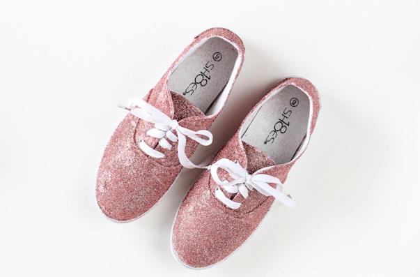 Scarpe con brillantini Scarpe rivestite di glitter