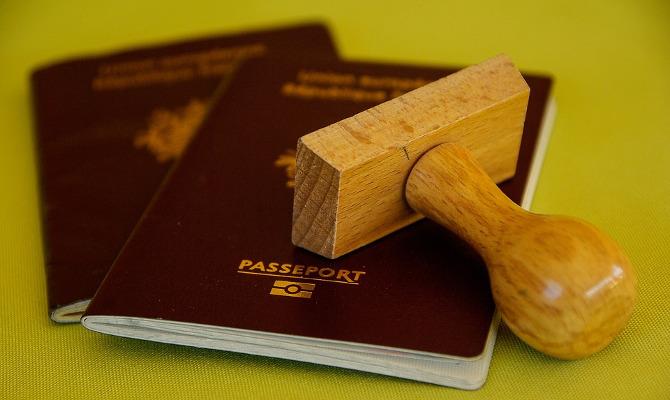 I tipi di passaporto Passaporti con timbro
