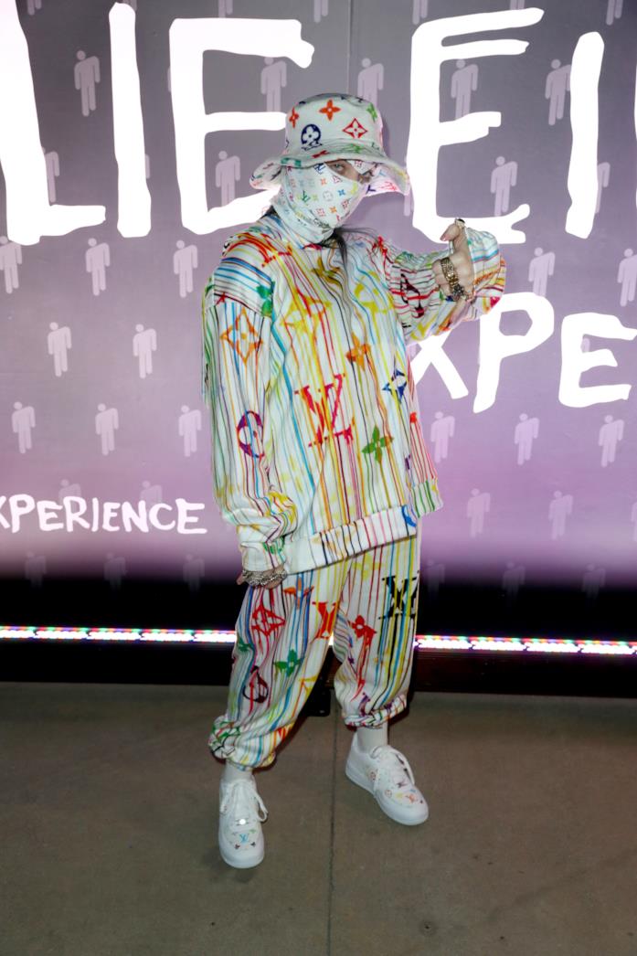 Outifit Billie Eilish total Louis Vuitton Outifit total Louis Vuitton