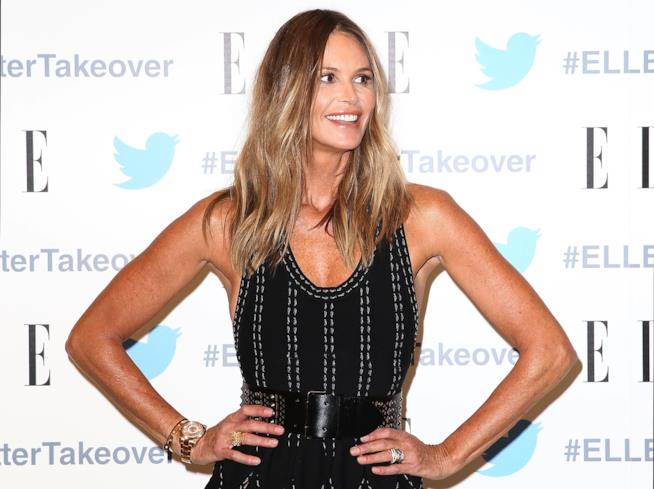 Elle Macpherson si mostra completamente senza trucco su Instagram Elle Macpherson