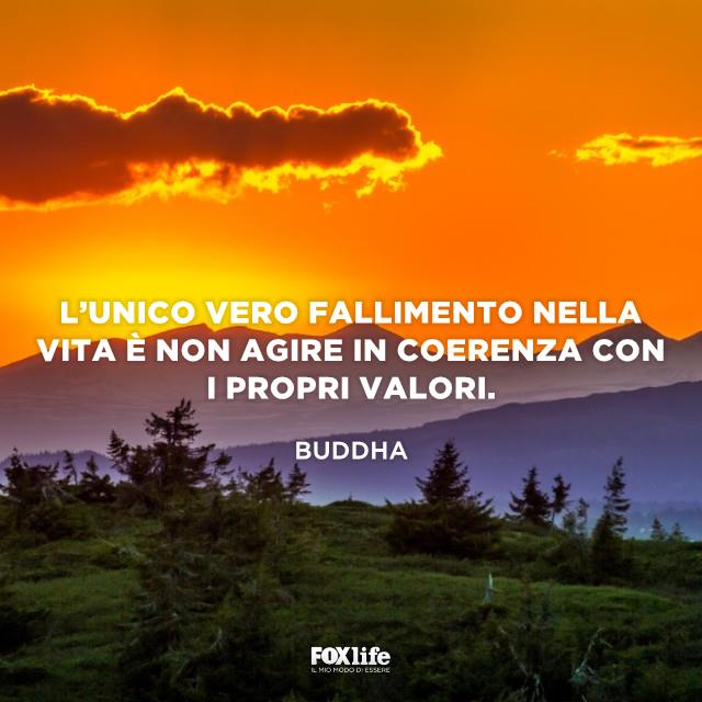 Frase Buddha Paesaggio al tramonto