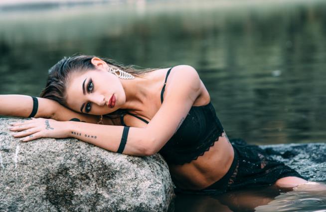Photo by Kaci Baum on Unsplash Trucco estate