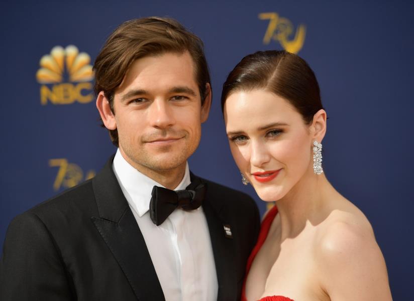 Rachel Brosnahan e Jason Ralph agli Emmy Rachel Brosnahan e Jason Ralph