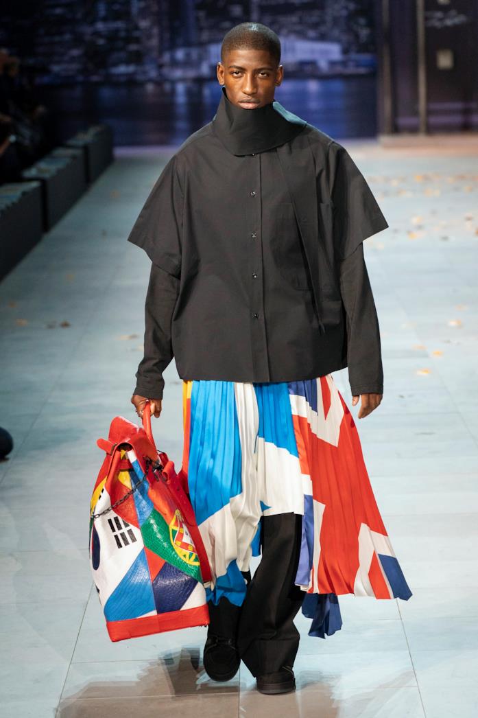 Louis Vuitton, Menswear F/W 2019/20 a Parigi Modfella che sfila per Louis Vuitton, Menswear F/W 2019/20 a Parigi