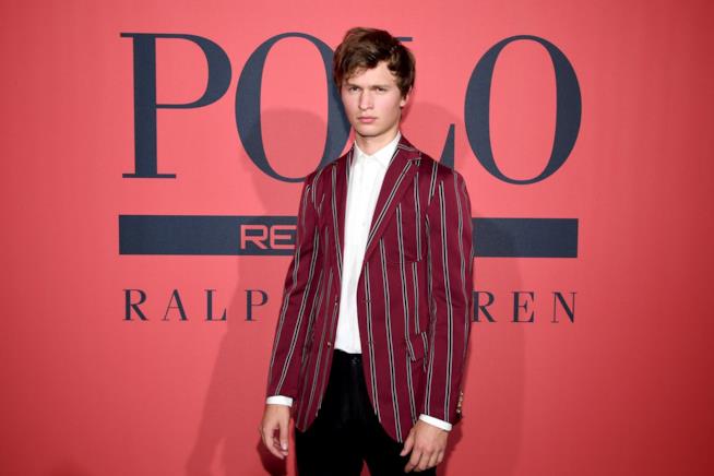 Ansel Elgort all'evento di lancio di Polo Red Rush L'attore Ansel Elgort