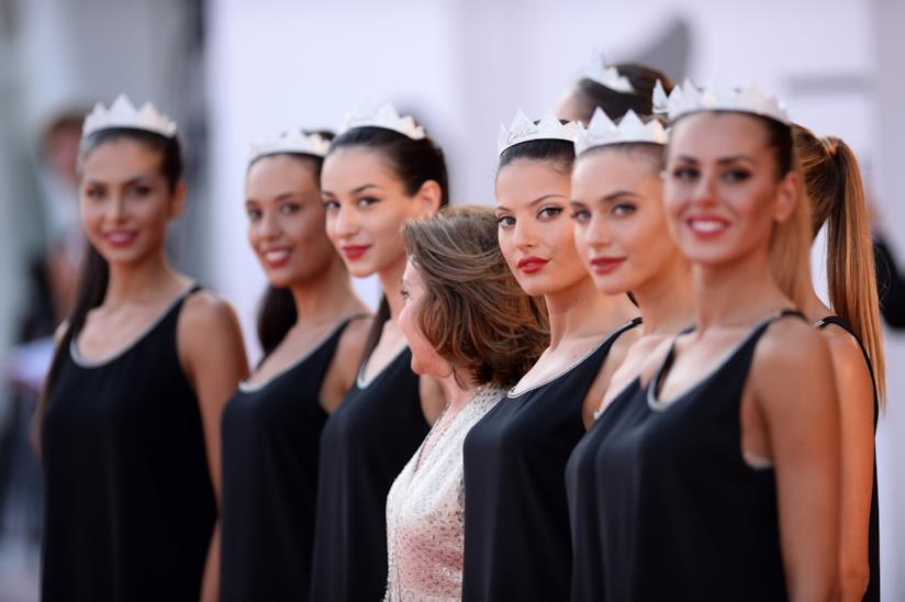 La nuova Miss Italia, Carolina Stramare Un gruppo di Miss