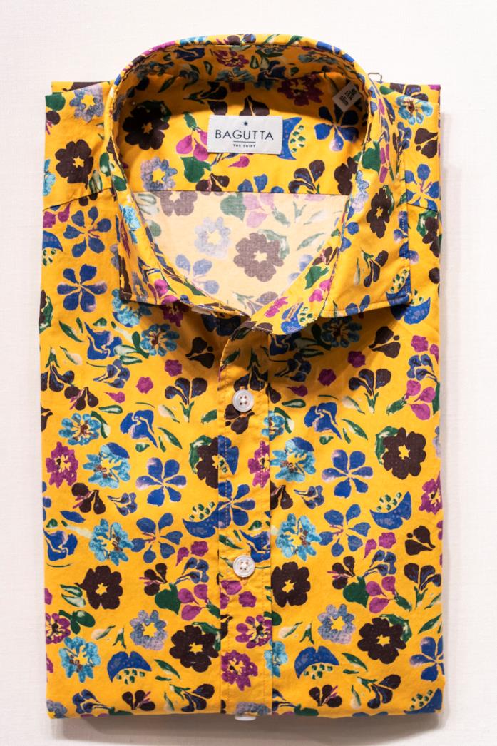 La camicia a fiori di Bagutta La camicia a fiori firmata da Bagutta