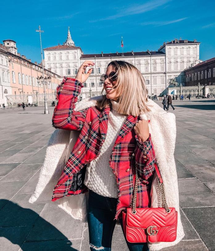 Paola Nina Gennaro Paola Nina Gennaro in outfit invernale