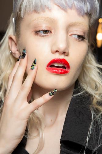 Nail art unghie Unghie nail art militare