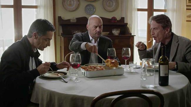 Il Commissario Montalbano e la pasta 'ncasciata Il Commissario Montalbano e la pasta 'ncasciata siciliana