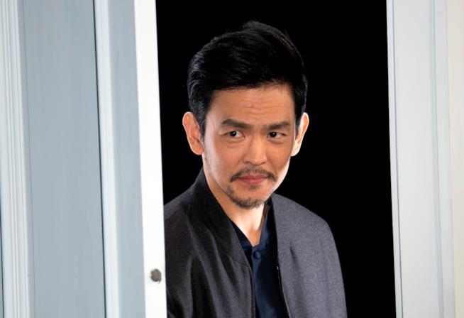 John Cho guida il cast di Cawoby Bebop John Cho nel cast di Cowboy Bebop di Netflix