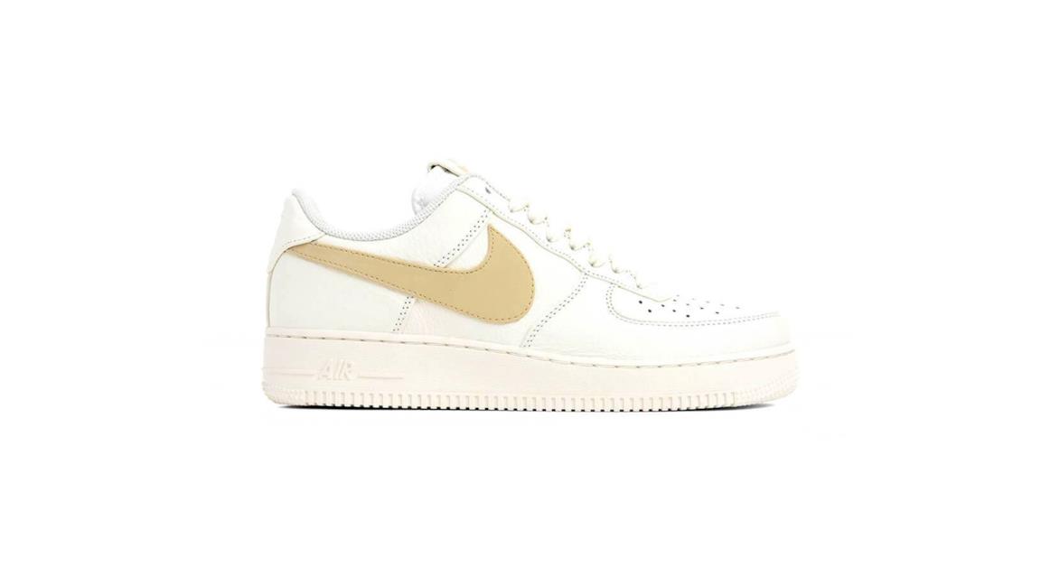 Nike Air Force 1 Vanilla