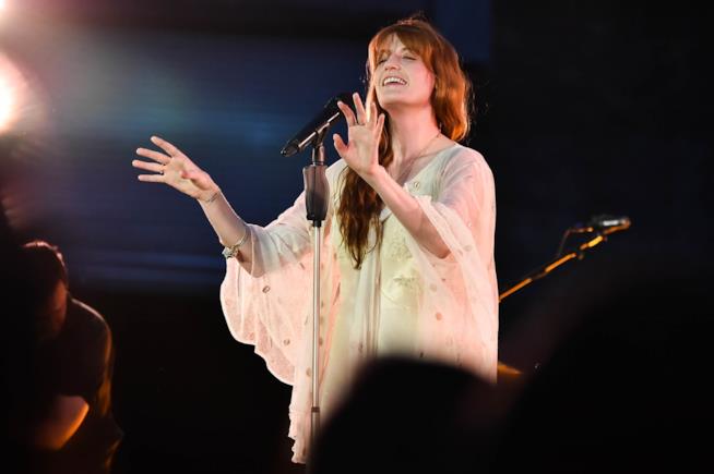 Florence + The Machine fra le new entry nella Classifica album in Italia Classifica Italia 6 luglio: fra le new entry Drake e Florence + The Machine