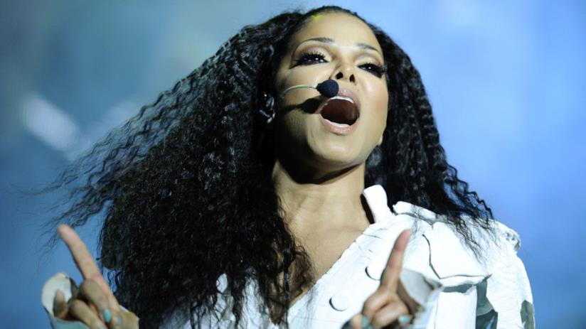 Janet Jackson durante un'esibizione Un primo piano di Janet Jackson