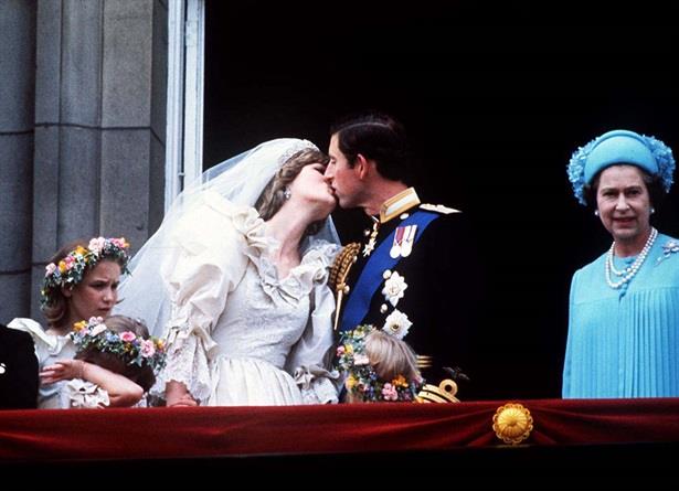 I migliori matrimoni reali più chiacchierati di sempre Diana e Carlo nel giorno delle nozze