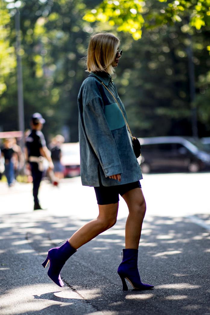 Giacca di jeans oversize Outfit composto da giacca di jeans oversize dallo Street Style di Milano 2019