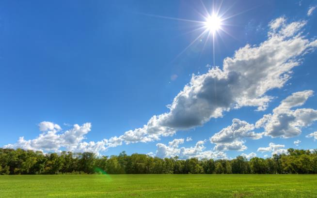 Il meteo del weekend: previsioni per i giorni 26-27 maggio e consigli su cosa fare Giornata soleggiata